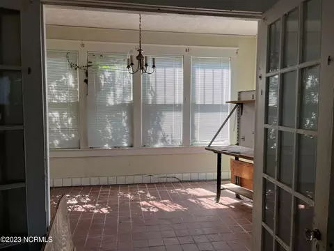 311 E Main St, Mount Olive, NC 28365 photo 13
