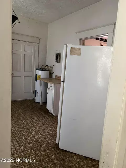 311 E Main St, Mount Olive, NC 28365 photo 23