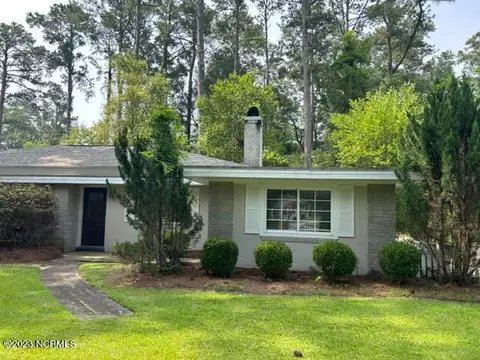 4707 Trent Woods Dr, Trent Woods, NC 28562