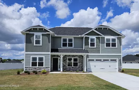 605 Madison Ann Dr, La Grange, NC 28551