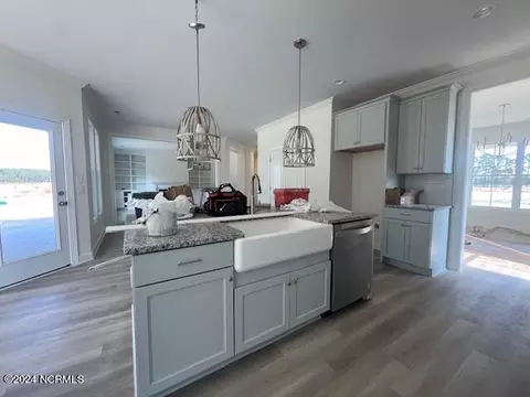 827 Cooke Dr, Hubert, NC 28539 photo 17