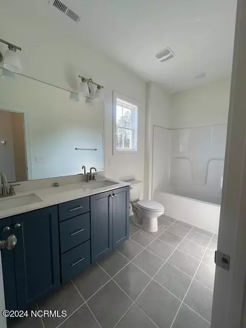 827 Cooke Dr, Hubert, NC 28539 photo 3