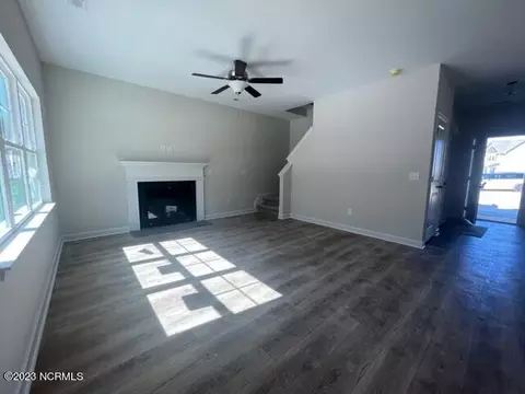 408 Silverstone Ln, Hubert, NC 28539 photo 5