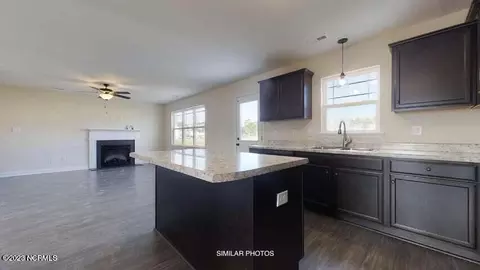 408 Silverstone Ln, Hubert, NC 28539 photo 31
