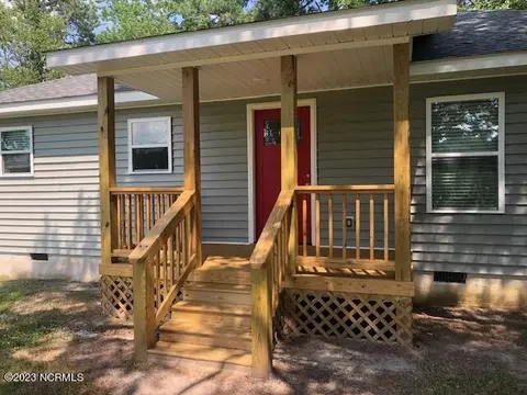 209 Hassell Ave, Washington, NC 27889