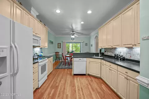 104 Delaware Dr, Chocowinity, NC 27817 photo 17