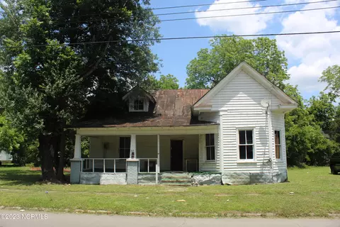 212 W First St, Ahoskie, NC 27910