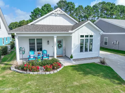 107 Binnacle Ln, Grandy, NC 27939