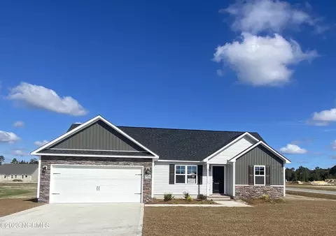156 Uzzell Rd, Hubert, NC 28539 photo 1