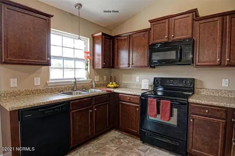 156 Uzzell Rd, Hubert, NC 28539 photo 6