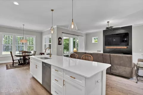 211 Hydrangea Ln, Hampstead, NC 28443 photo 15
