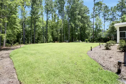 211 Hydrangea Ln, Hampstead, NC 28443 photo 4