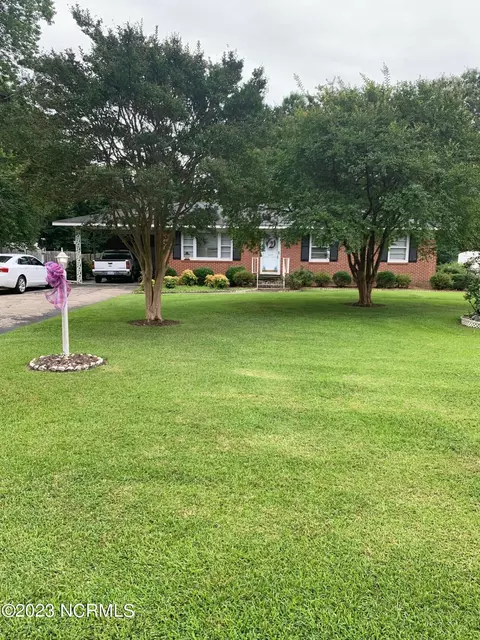 5937 Pine St, Bailey, NC 27807