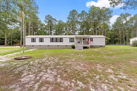 38 Clearbrook Trl, Rocky Point, NC 28457