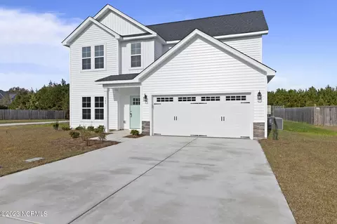 505 Sailboat Dr, Swansboro, NC 28584