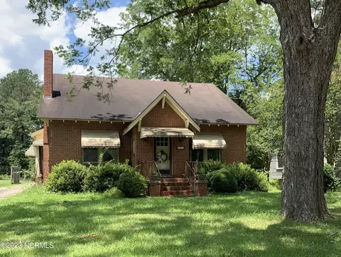424 S Main St, Rich Square, NC 27869