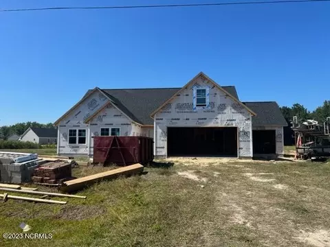 510 Orchard Creek Dr, Beulaville, NC 28518