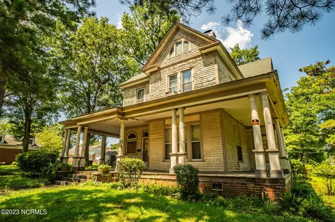 300 Contentnea St, Greenville, NC 27834