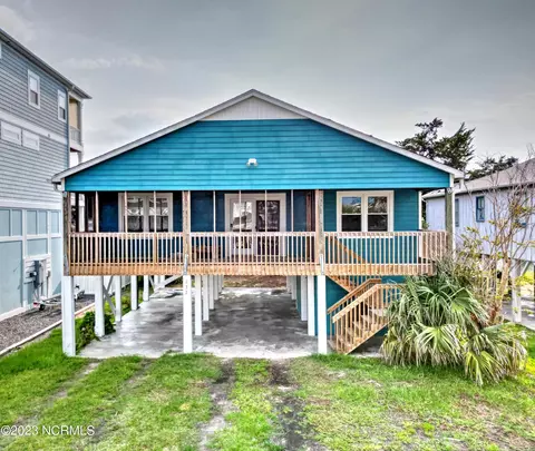 137 Tuna Dr, Holden Beach, NC 28462