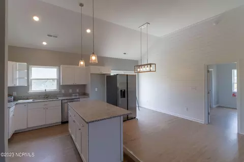129 Otter Loop, Barco, NC 27917 photo 9