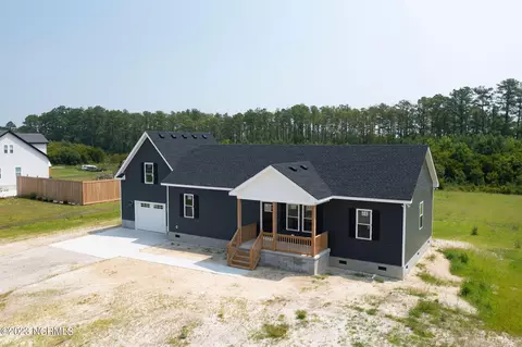 129 Otter Loop, Barco, NC 27917 photo 2