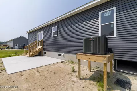129 Otter Loop, Barco, NC 27917 photo 6