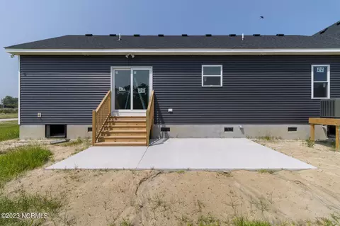 129 Otter Loop, Barco, NC 27917 photo 5