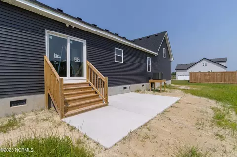 129 Otter Loop, Barco, NC 27917 photo 4