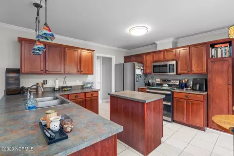 311 Trappers Rd, Hubert, NC 28539 photo 14