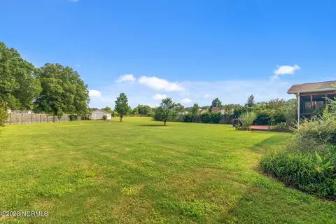 311 Trappers Rd, Hubert, NC 28539 photo 55