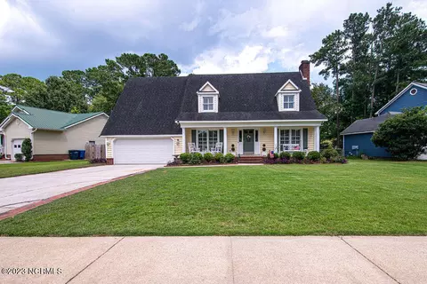 704 Dewitt St, Jacksonville, NC 28540