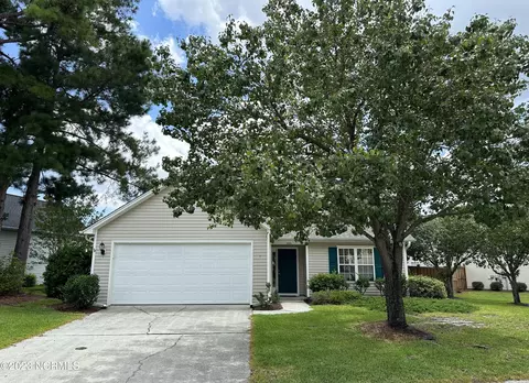 1006 Winterberry Cir, Leland, NC 28451