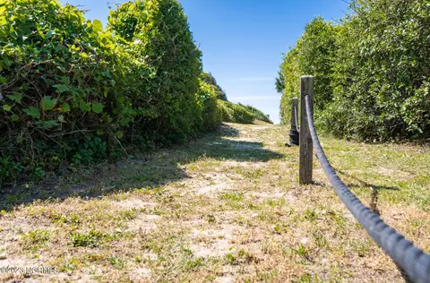 1059 Salter Path Rd, Salter Path, NC 28512 photo 12