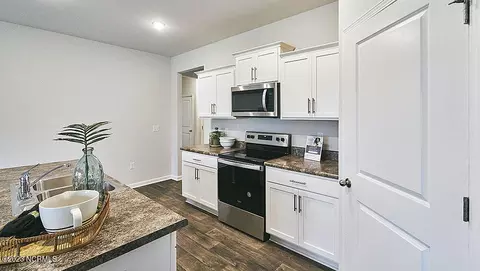4075 Debbie Dr, Ayden, NC 28513 photo 21