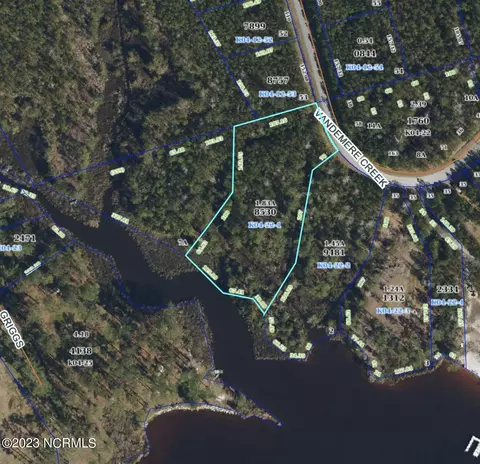 924 Vandemere Creek Dr, Vandemere, NC 28587