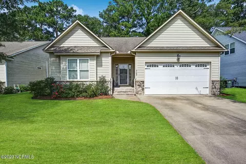 2105 Tulls Cove Rd, Winterville, NC 28590