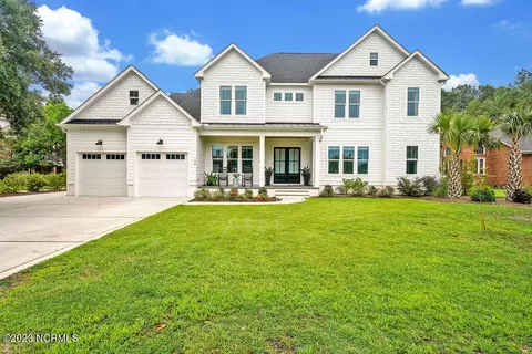 120 Gazebo Ct, Wilmington, NC 28409
