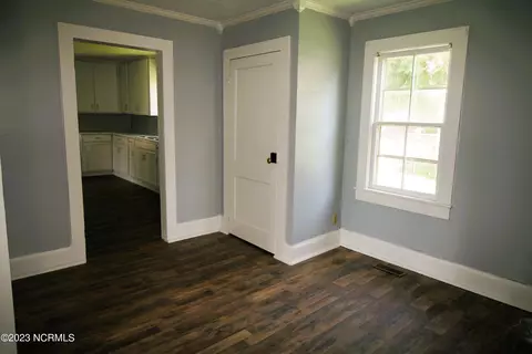 912 Broad St, Windsor, NC 27983 photo 5