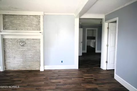 912 Broad St, Windsor, NC 27983 photo 2