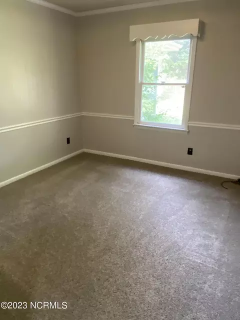 302 E King St, Edenton, NC 27932 photo 10