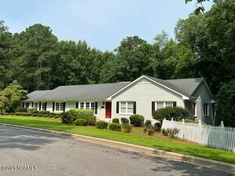 305 Circle Dr, Ahoskie, NC 27910