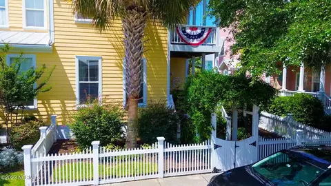 235 Silver Sloop Way, Carolina Beach, NC 28428
