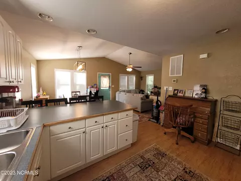 110 Sea Gull Ct, Kill Devil Hills, NC 27948 photo 5