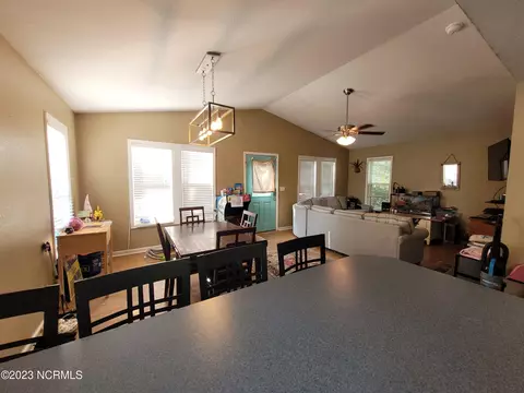 110 Sea Gull Ct, Kill Devil Hills, NC 27948 photo 4