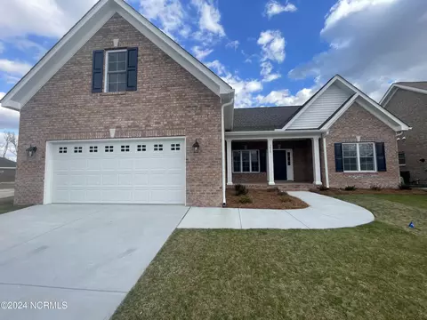 3825 Oliver Ct, Winterville, NC 28590