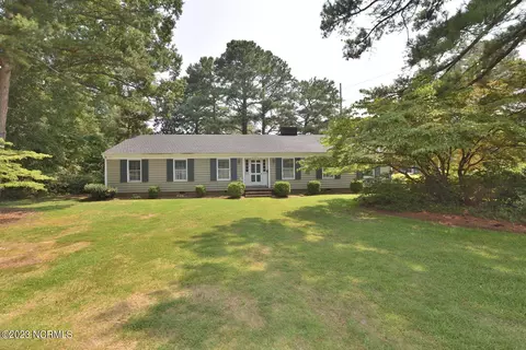 3329 Winstead Rd, Rocky Mount, NC 27804