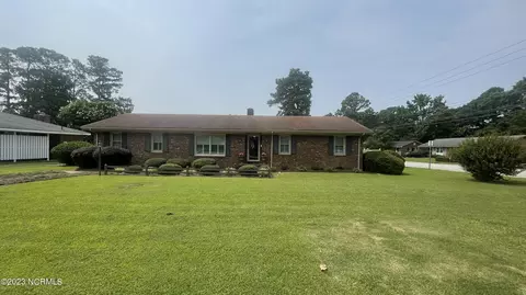1729 Westwood Ave W, Wilson, NC 27893