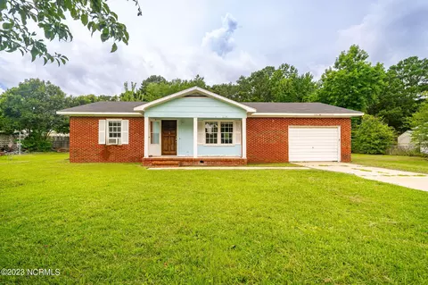 296 Webb Blvd, Havelock, NC 28532
