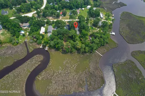 608 Landing Ct, Hampstead, NC 28443 photo 31