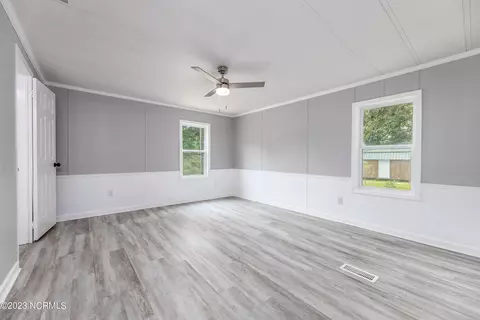 608 Landing Ct, Hampstead, NC 28443 photo 13